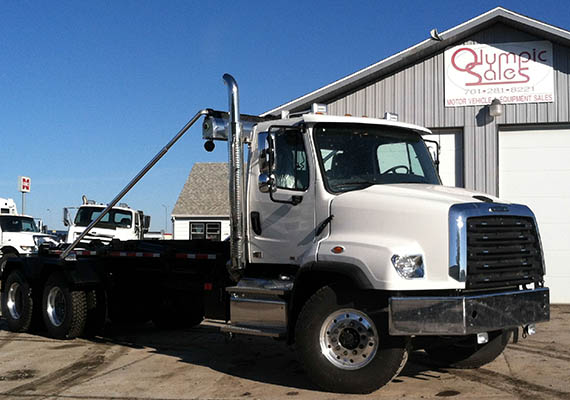 Semi Truck with Dum Bed - White