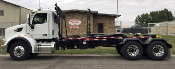 2019 Peterbilt 567 with 50000 pound ampliroll hooklift