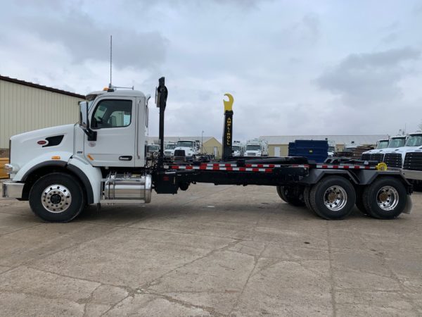 Trucks and Equipment For Sale | Ampliroll Hooklift Systems