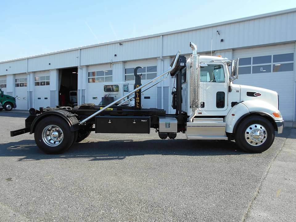 2020 Peterbilt 337 26k Side View