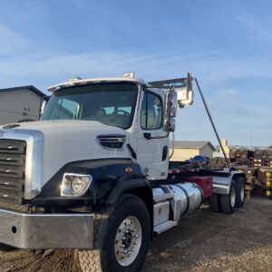 2015 Freightliner 114SD - 50,000lbs Ampliroll Hooklift