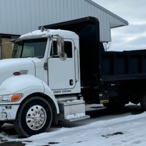 2005 Peterbilt 335 - 20,000lbs Ampliroll Hook Lift